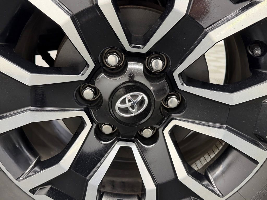 Certified 2021 Toyota Tacoma TRD Sport w/ Technology Package RWD image 17