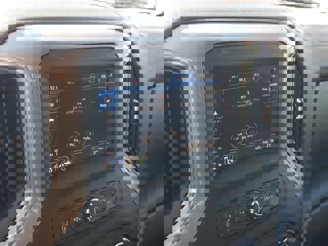 Used 2023 Chevrolet Silverado 1500 Custom image 23