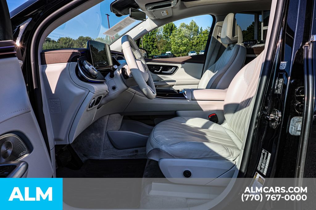 Used 2023 Mercedes-Benz EQE 500 4MATIC SUV image 17