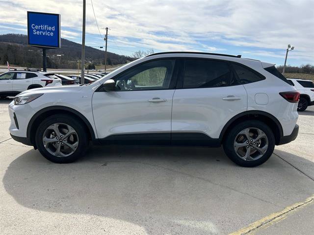 Used 2025 Ford Escape ST-Line image 7