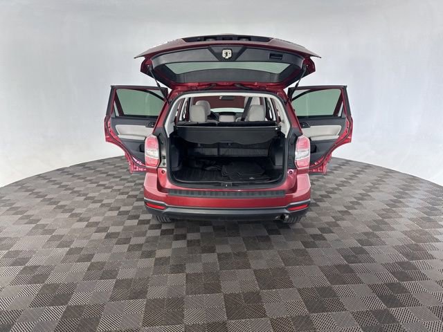 Used 2016 Subaru Forester 2.5i Premium w/ Popular Package #2 AWD/4WD image 15
