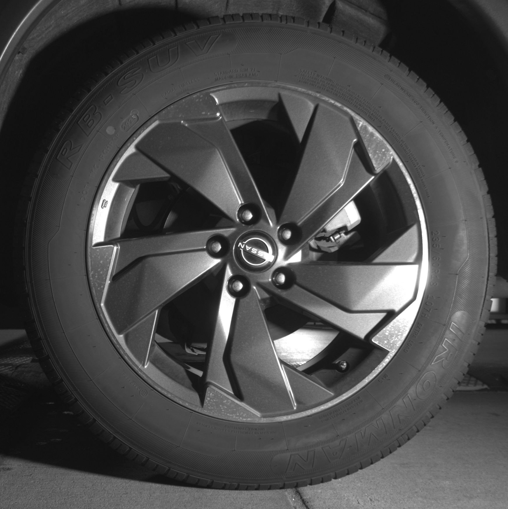 Used 2025 Nissan Rogue SV FWD image 14