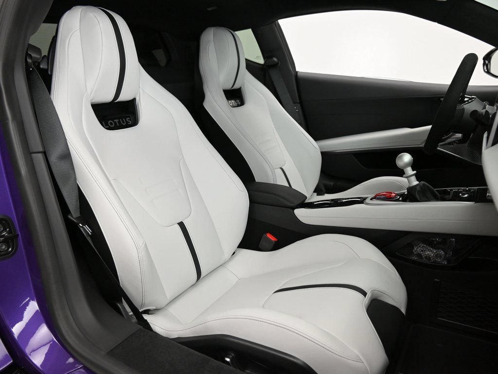 Used 2026 Lotus Emira RWD image 9
