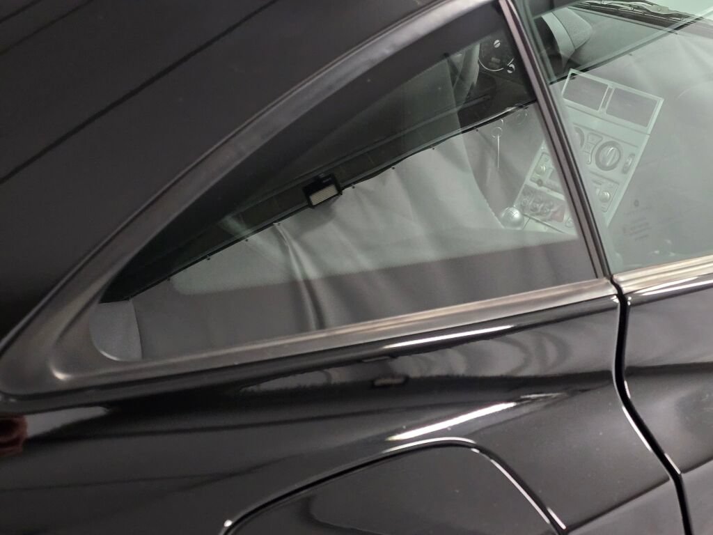 Used 2006 Chrysler Crossfire Limited RWD image 33