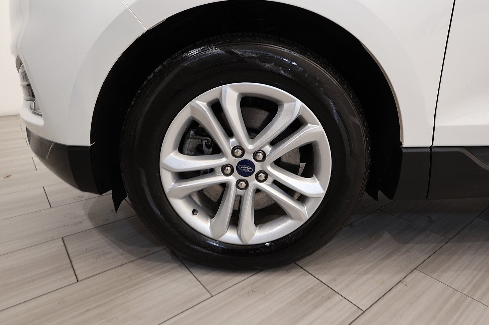Used 2020 Ford Edge SEL w/ Convenience Package AWD/4WD image 10