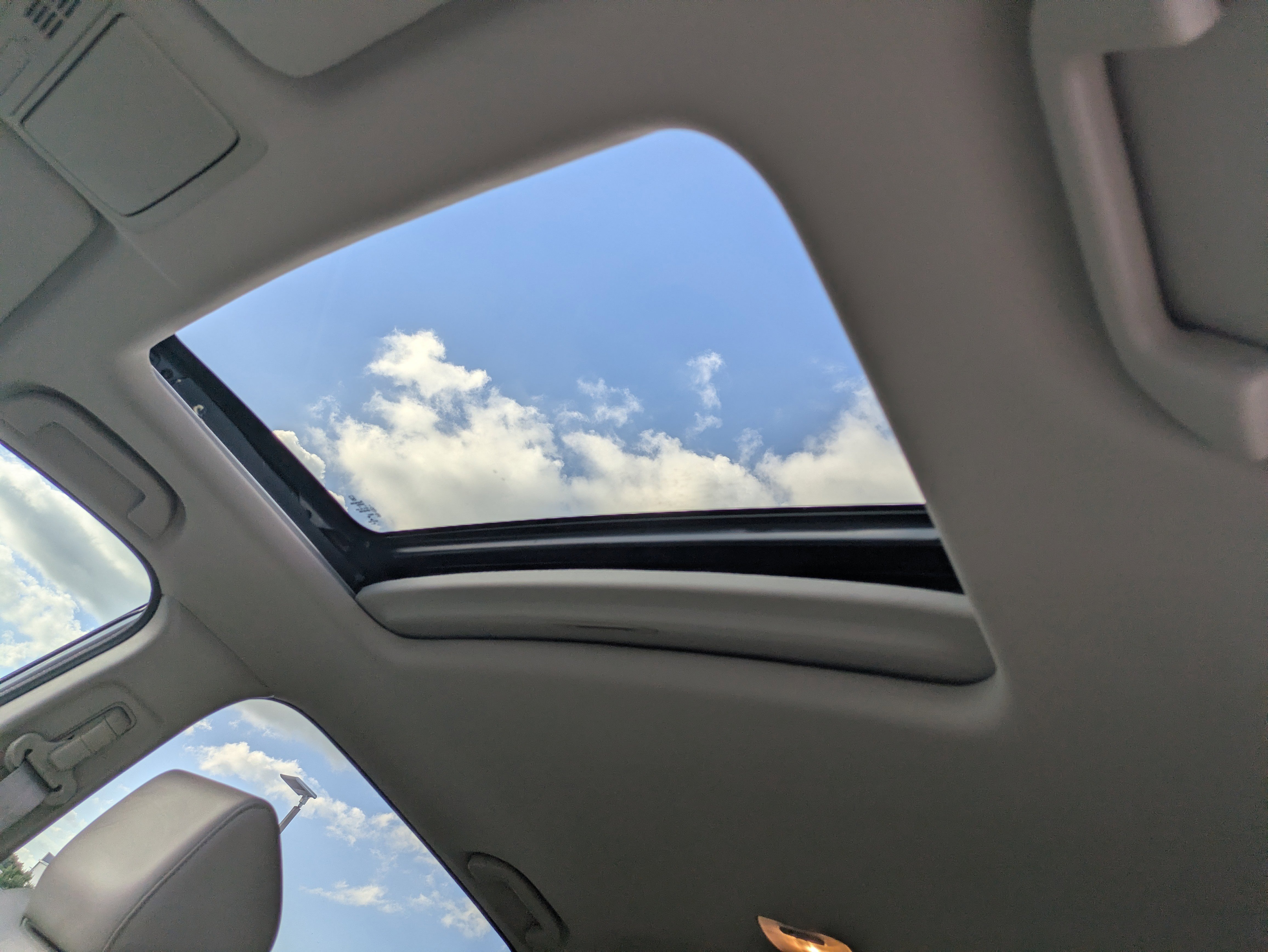 Used 2022 Honda CR-V EX-L image 23