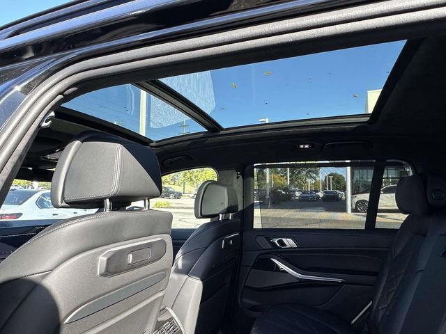 New 2026 BMW X7 xDrive40i w/ M Sport Package image 11