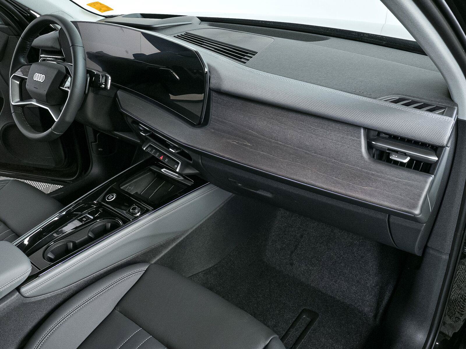 New 2026 Audi Q3 quattro 2.0T AWD/4WD image 26