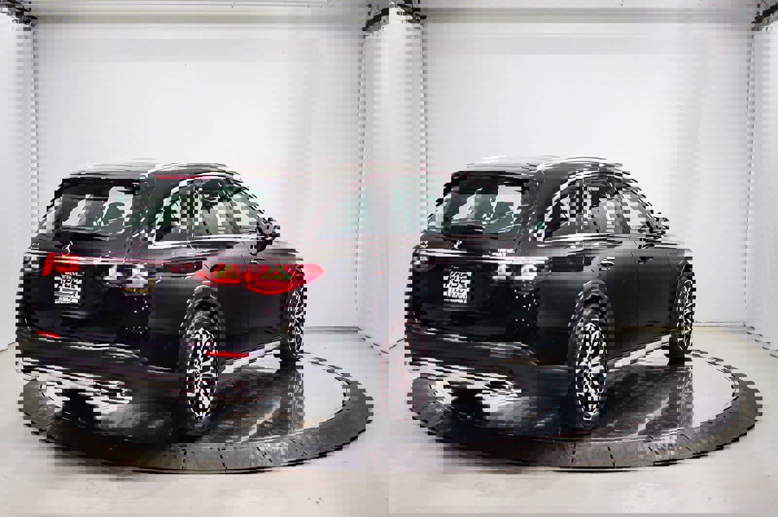 Certified 2025 Mercedes-Benz E 450 4MATIC All-Terrain Wagon image 4