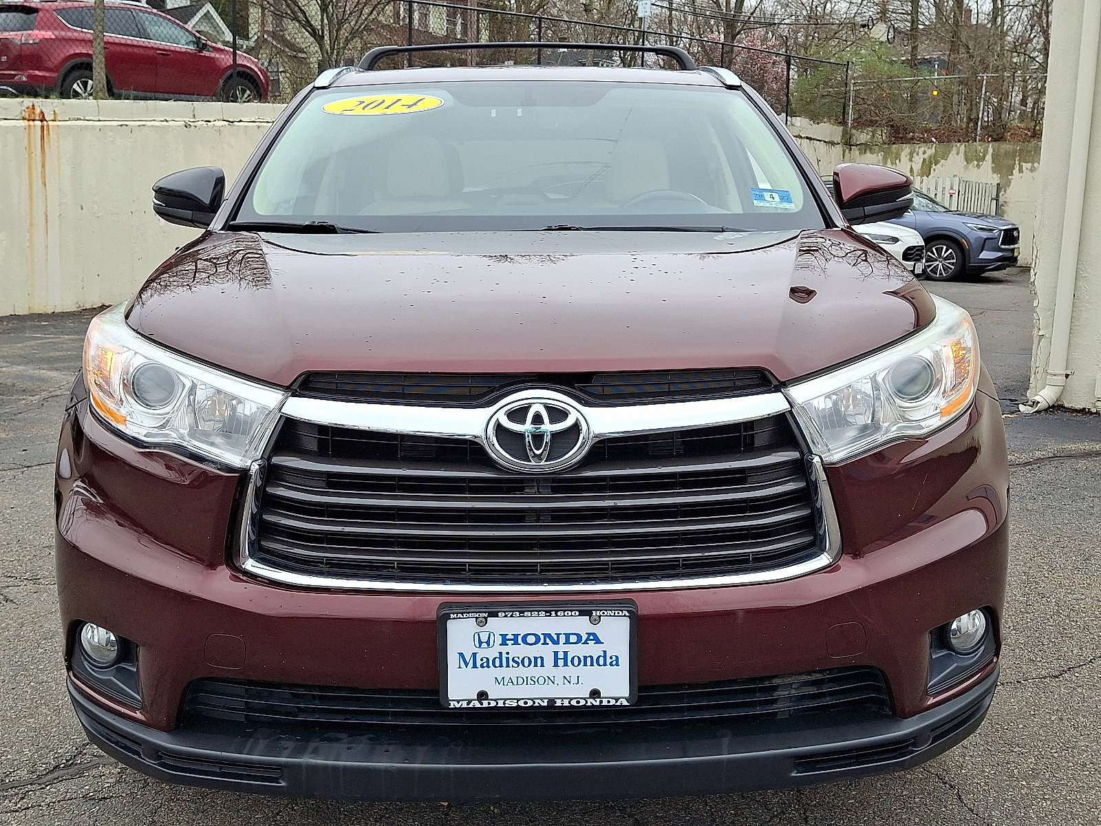 Used 2014 Toyota Highlander XLE image 5