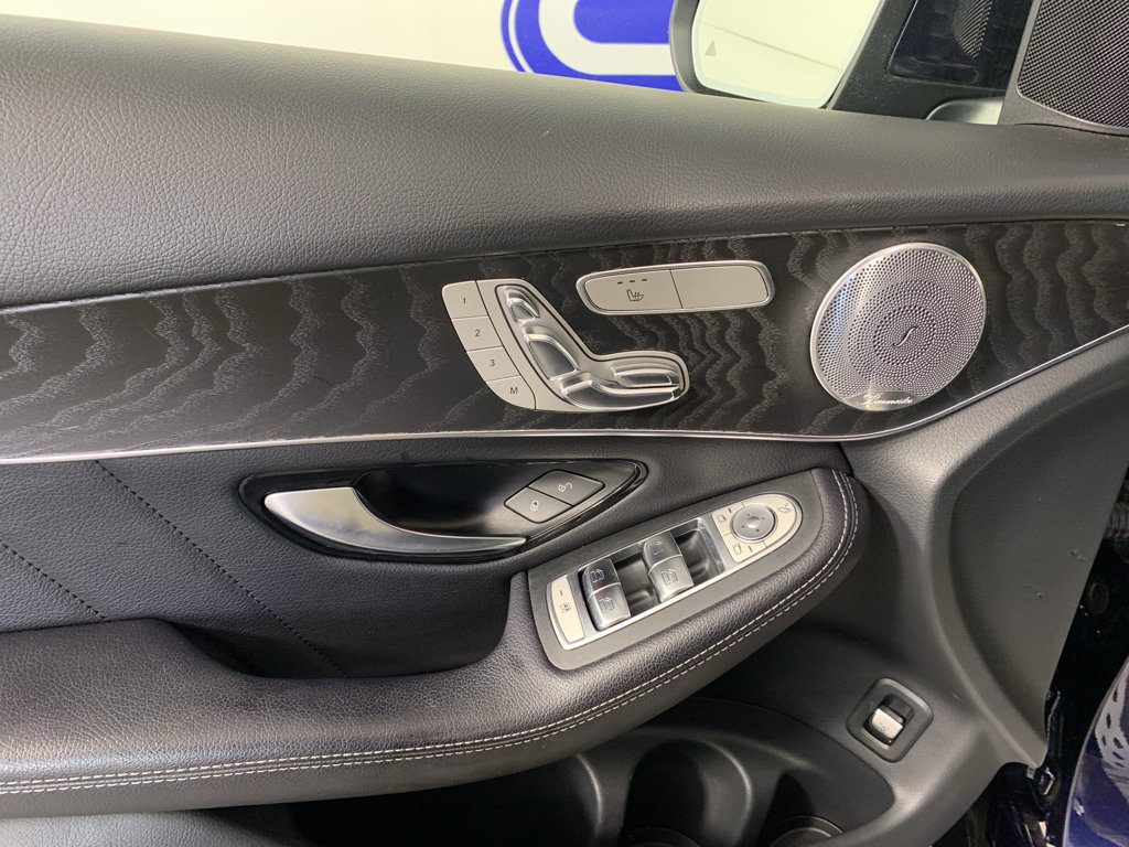 Used 2018 Mercedes-Benz GLC 300 4MATIC Coupe image 15
