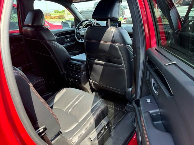 Certified 2024 Honda Pilot TrailSport image 31