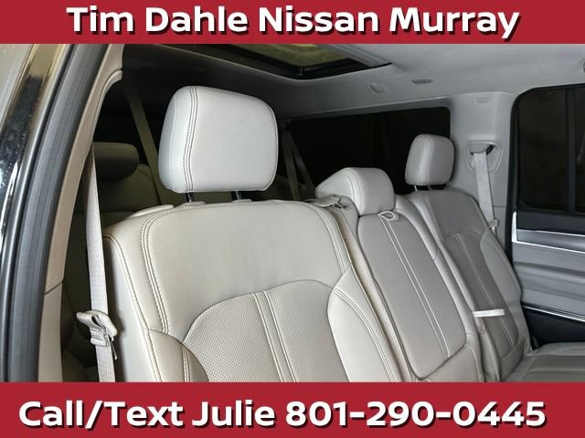 Used 2023 Jeep Grand Wagoneer L 4WD w/ Flexible Seating Group image 19