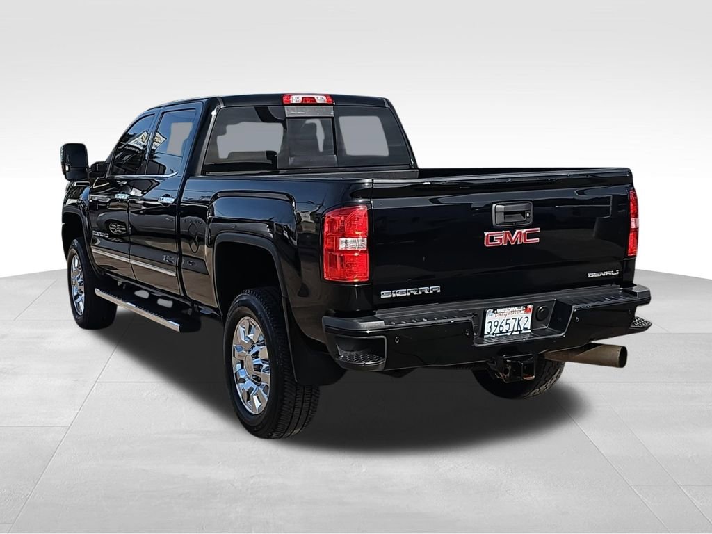 Used 2018 GMC Sierra 2500 Denali w/ Duramax Plus Package image 5