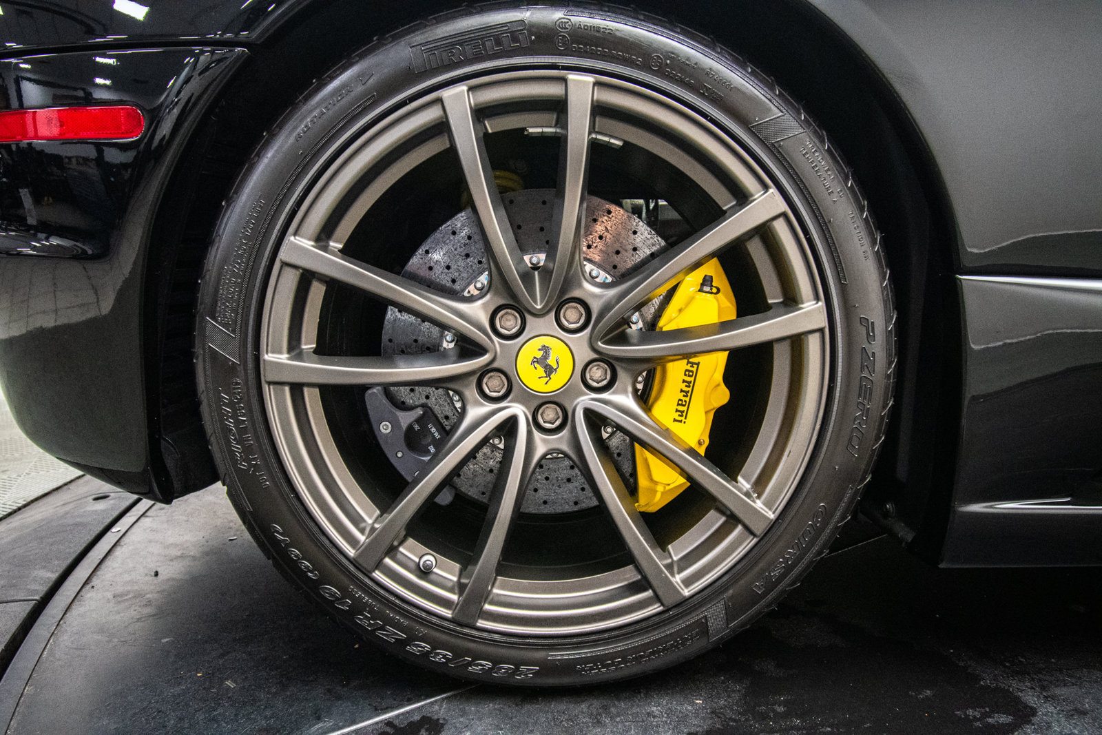 Used 2009 Ferrari F430 Scuderia RWD image 56