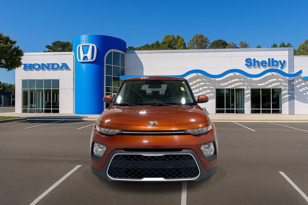 Used 2021 Kia Soul LX image 3