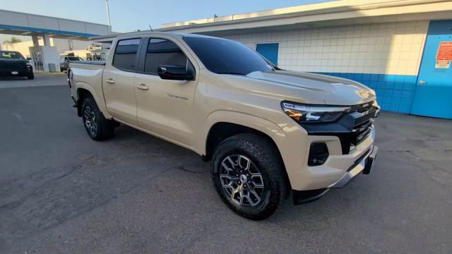 Used 2023 Chevrolet Colorado Z71 w/ Advanced Trailering Package image 2