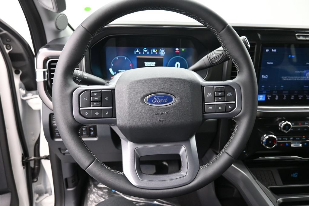 New 2026 Ford F250 Lariat w/ Black Appearance Package AWD/4WD image 3
