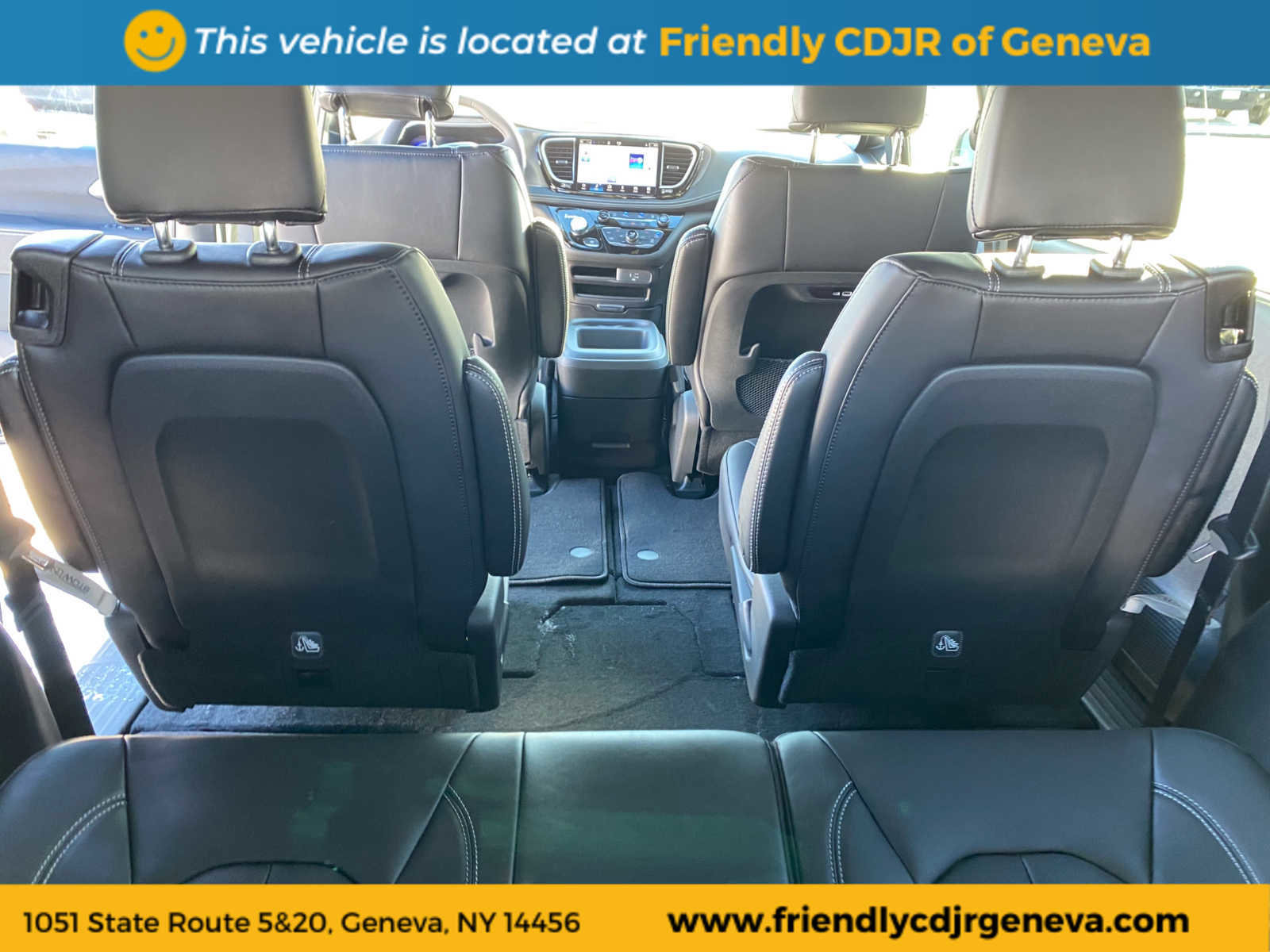 New 2026 Chrysler Pacifica Select image 15