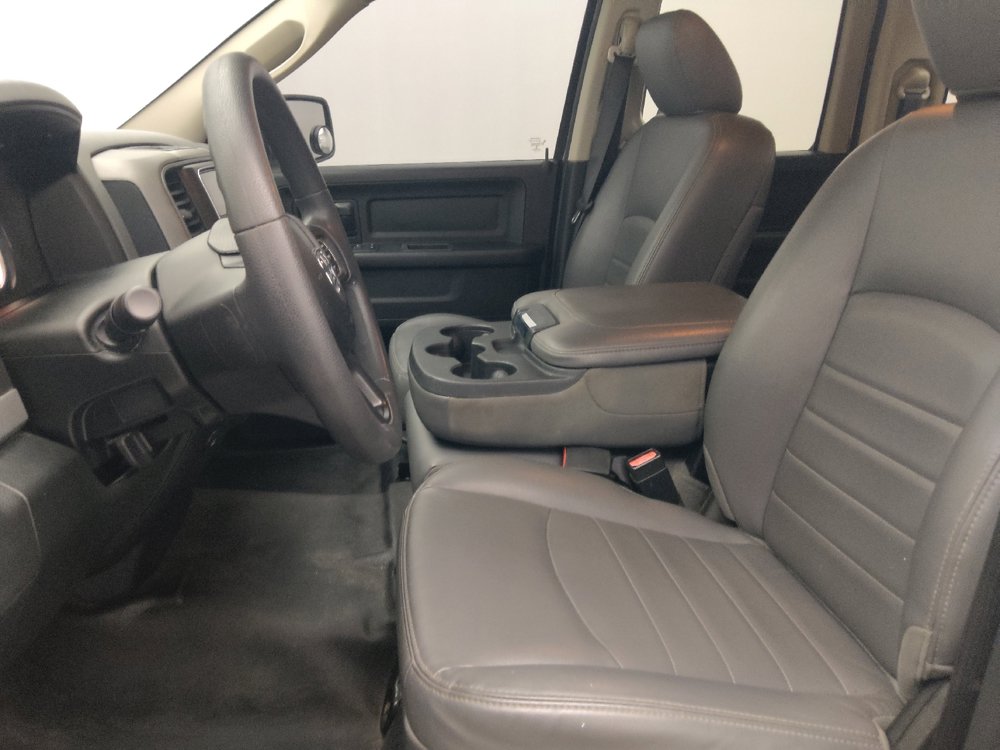 Used 2018 RAM 1500 Tradesman RWD image 17
