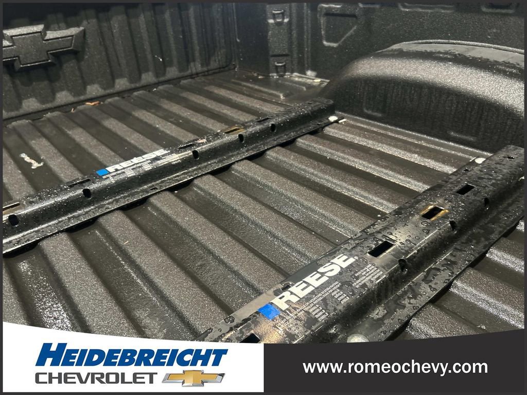 Used 2023 Chevrolet Silverado 2500 LTZ w/ LTZ Convenience Package image 37