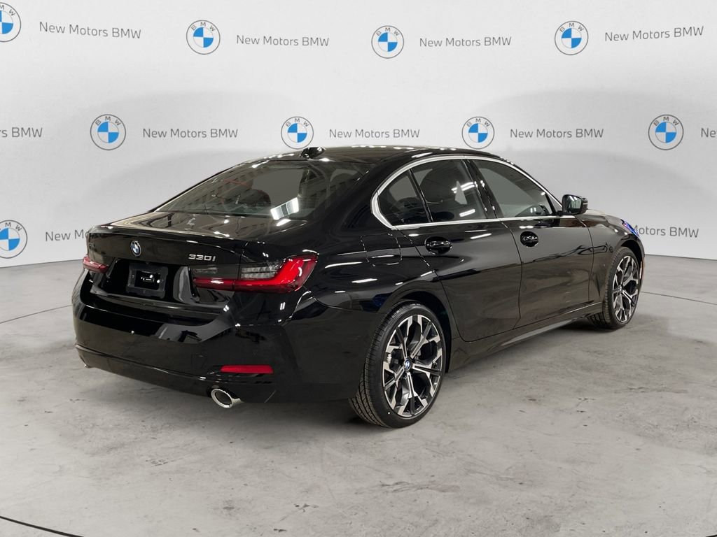 New 2026 BMW 330i xDrive Sedan w/ Premium Package image 5