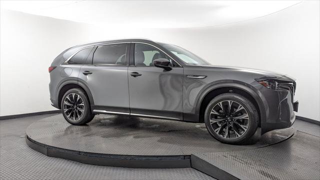 Used 2024 MAZDA CX-90 Plug-In Hybrid w/ Premium Plus AWD/4WD image 11