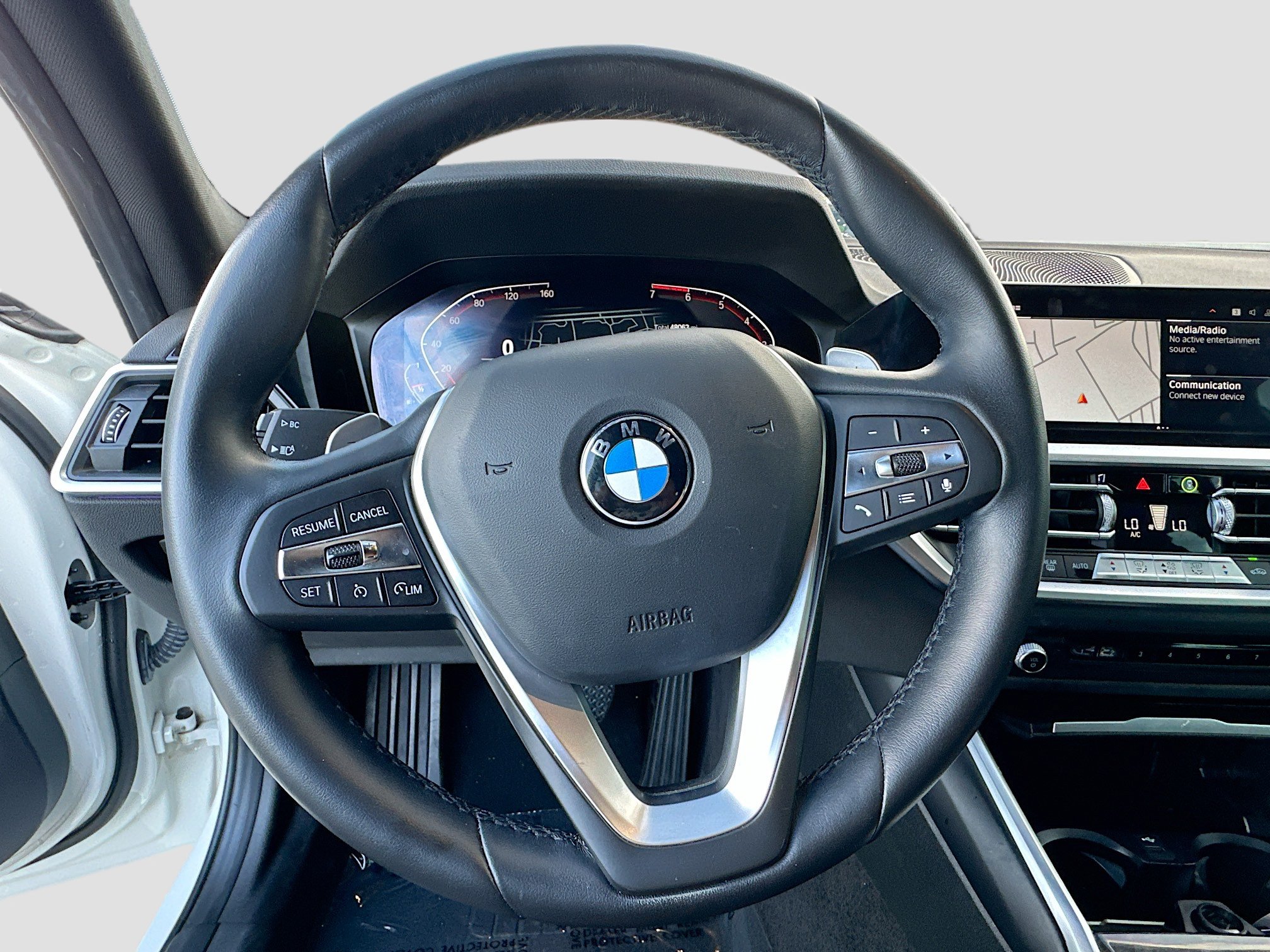 Used 2022 BMW 330i Sedan w/ Convenience Package RWD image 11