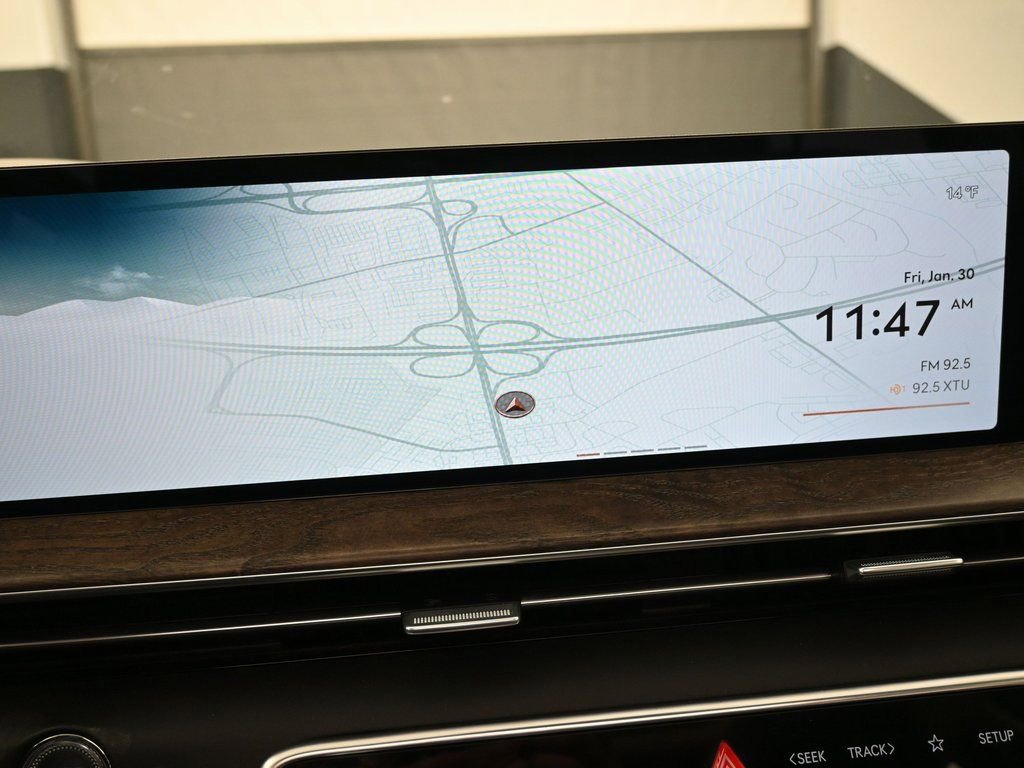 Used 2025 Genesis GV80 2.5T Advanced image 13