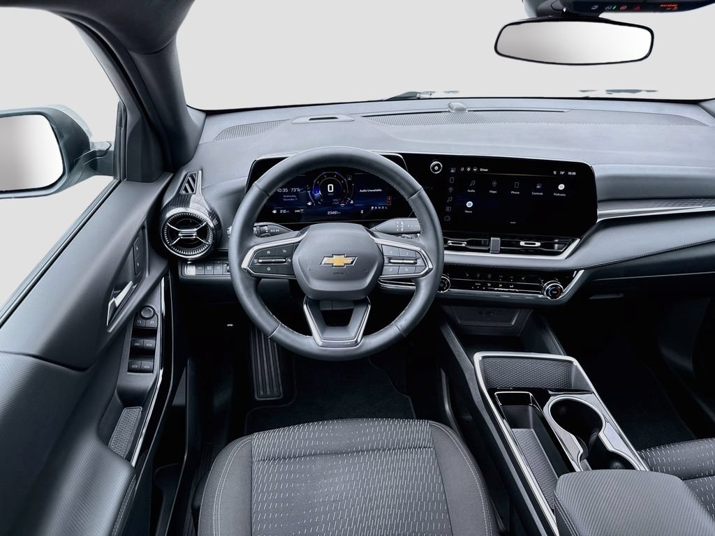 Used 2025 Chevrolet Equinox LT AWD/4WD image 22