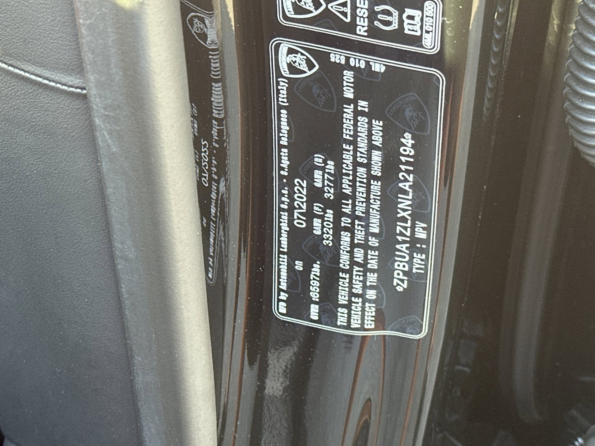 Used 2022 Lamborghini Urus image 34