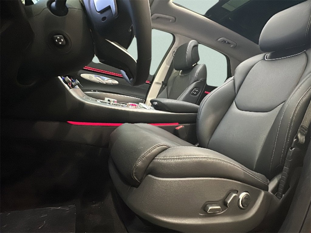 New 2026 Genesis GV70 2.5T Select image 9