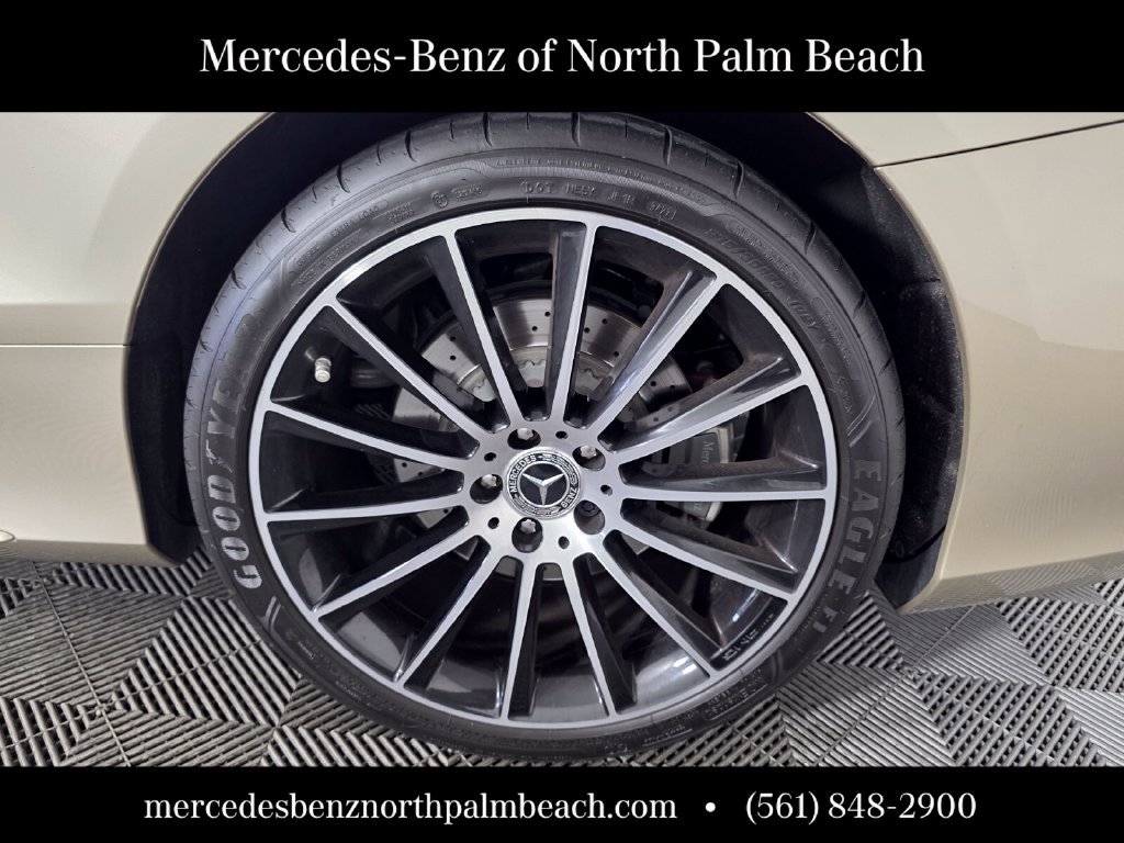 Used 2019 Mercedes-Benz S 560 Cabriolet image 16
