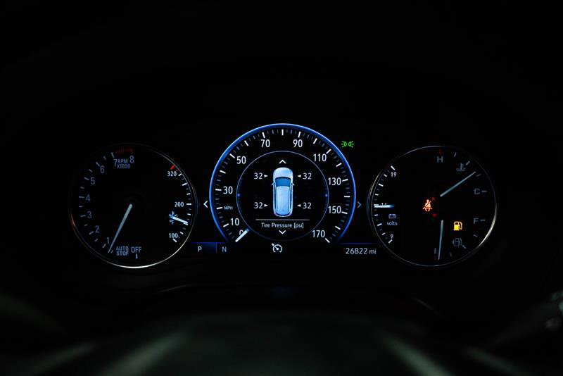 Used 2024 Buick Enclave Premium image 19