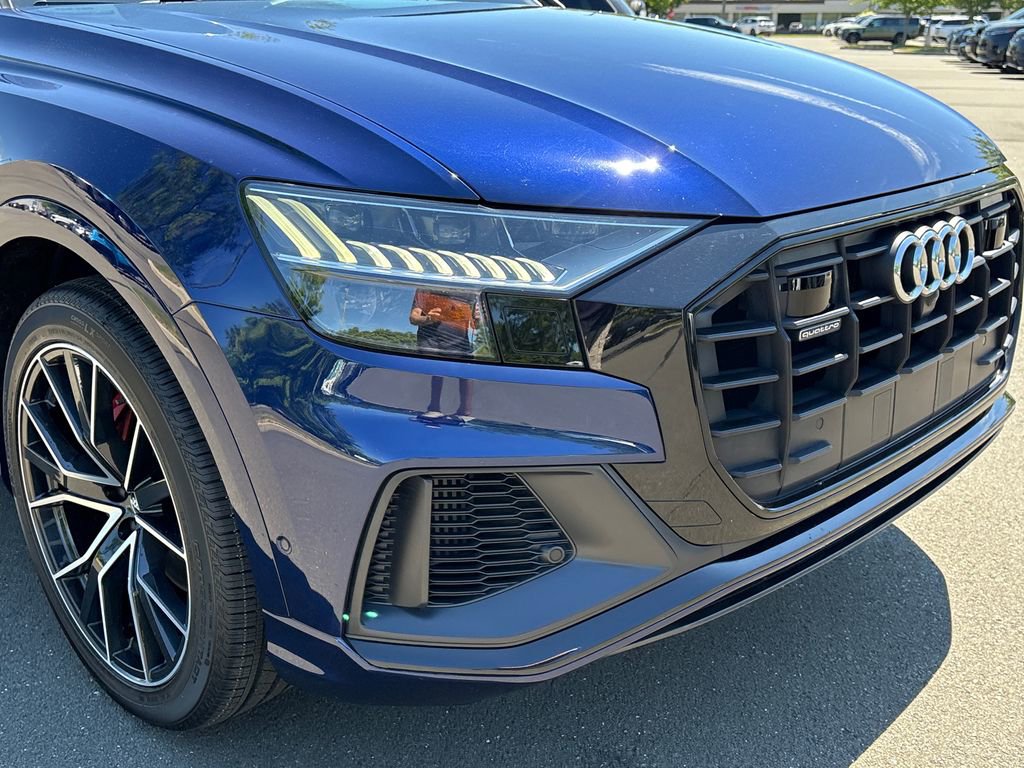 Used 2019 Audi Q8 Premium Plus w/ Premium Plus AWD/4WD image 8