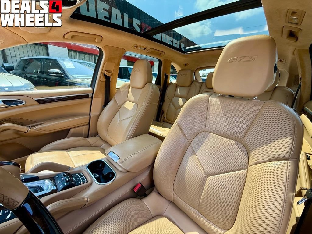 Used 2016 Porsche Cayenne GTS AWD/4WD image 14