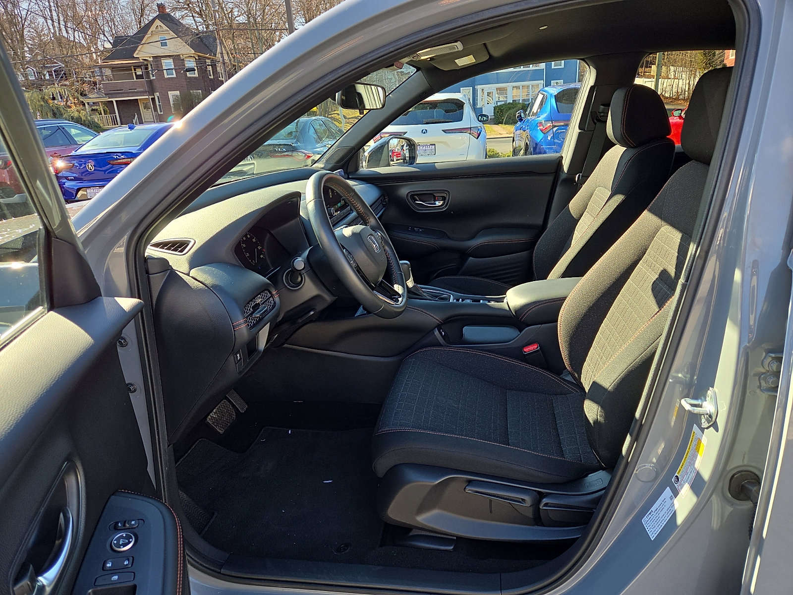 Used 2023 Honda HR-V Sport image 14