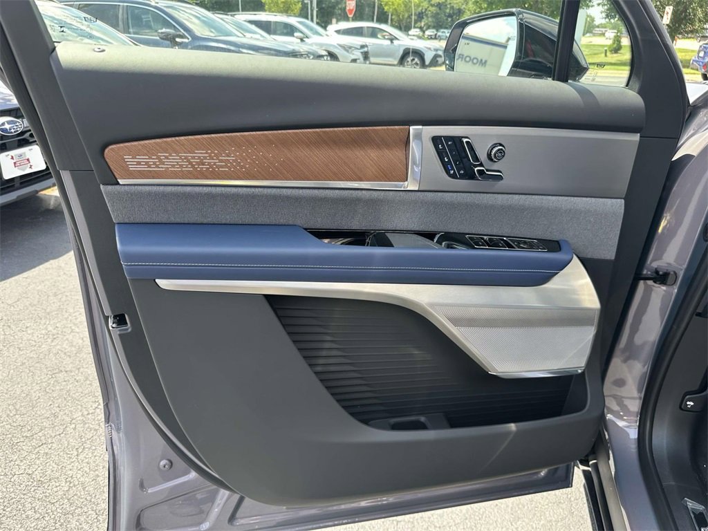 New 2026 Cadillac Vistiq Premium Luxury image 14