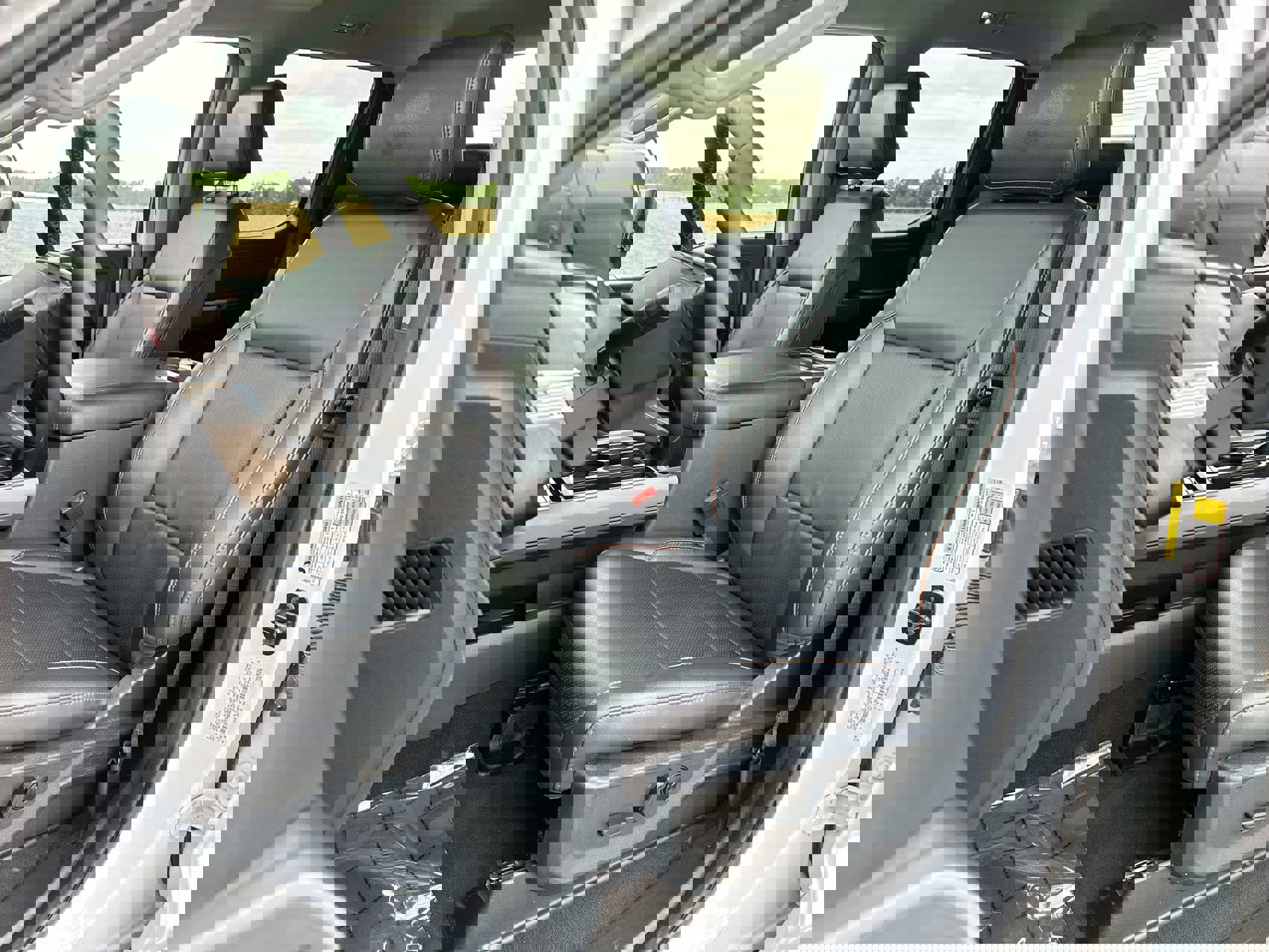 Used 2026 Ford F250 Lariat image 11