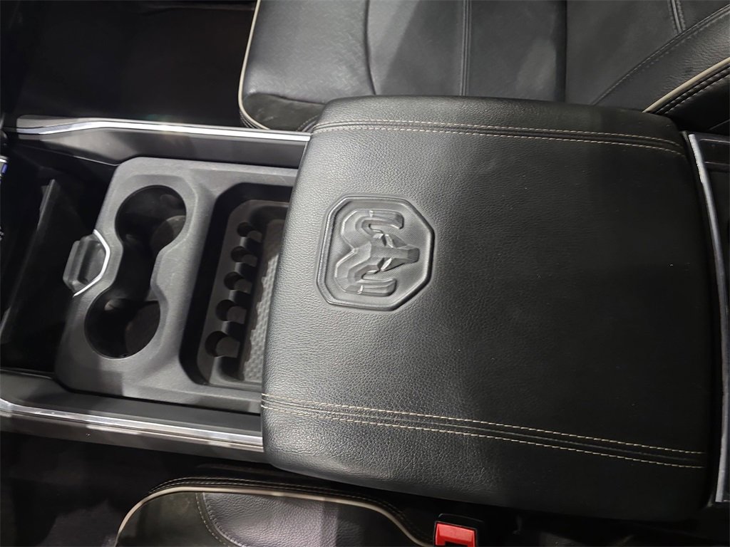 Used 2024 RAM 3500 Laramie w/ Night Edition image 26