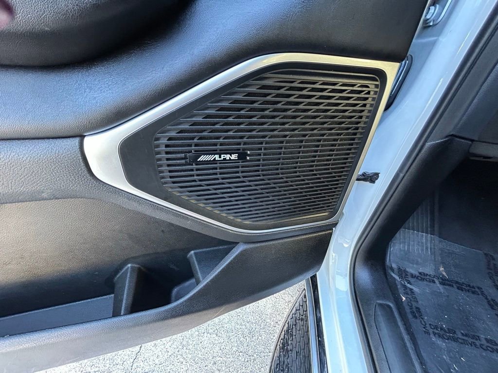 Used 2024 Jeep Wagoneer Series II w/ Flexible Seating Group image 17