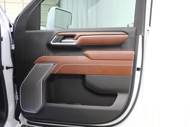 Used 2024 GMC Sierra 2500 Denali Ultimate image 14