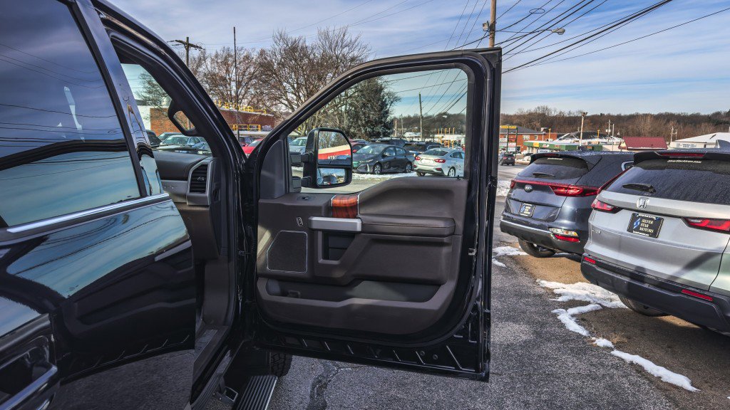 Used 2022 Ford F350 King Ranch w/ King Ranch Ultimate Package image 28