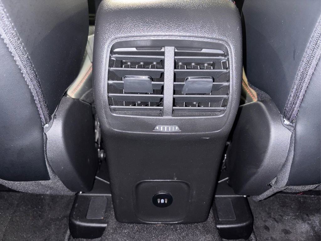 Certified 2025 Ford Escape ST-Line image 20