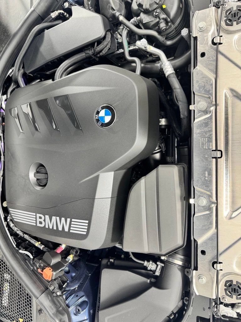 New 2026 BMW 330i xDrive Sedan w/ Premium Package AWD/4WD image 10