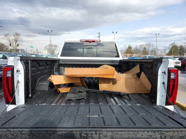 New 2025 GMC Sierra 2500 SLT w/ SLT Convenience Package image 12