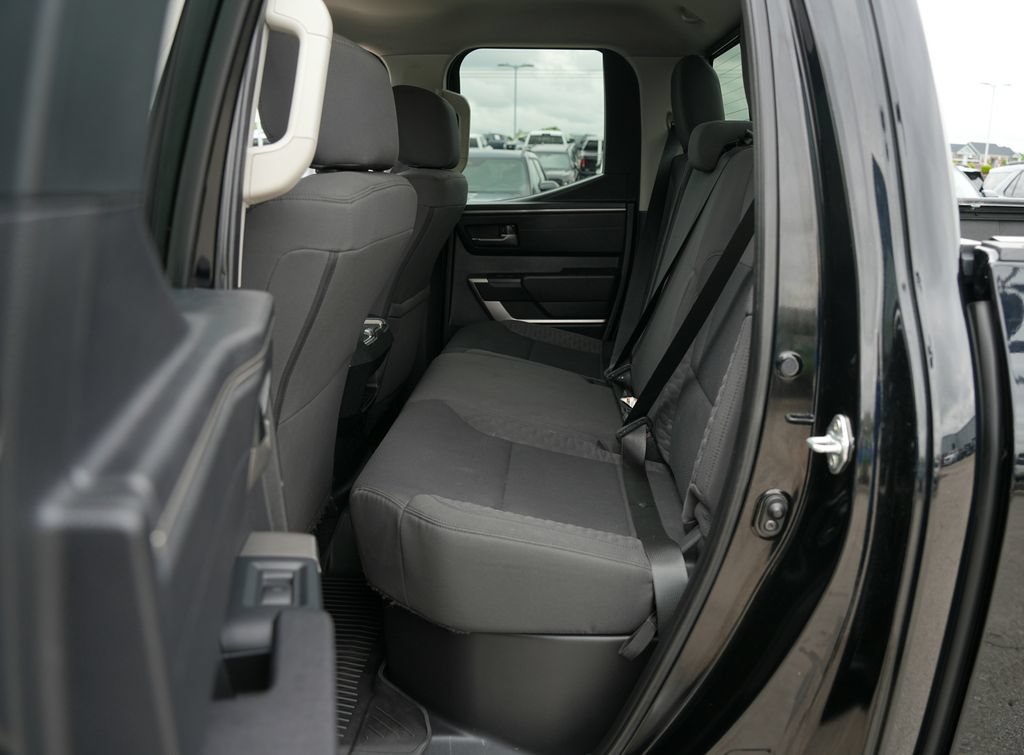 Used 2022 Toyota Tundra SR5 AWD/4WD image 21