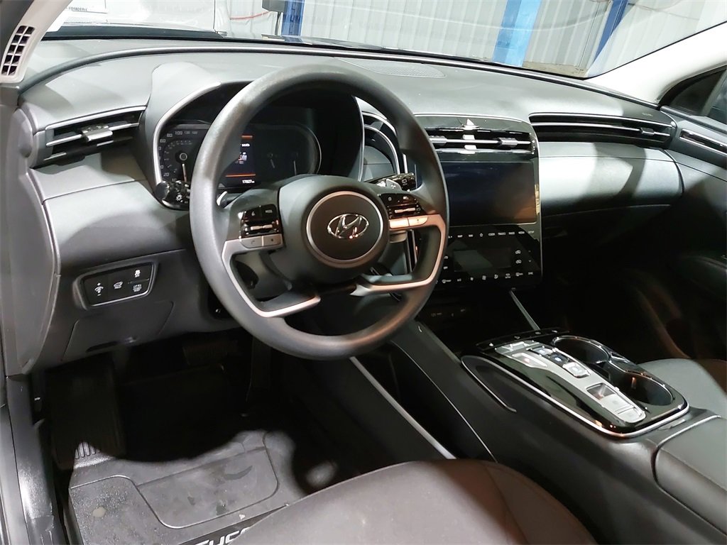 Certified 2024 Hyundai Tucson Blue image 16