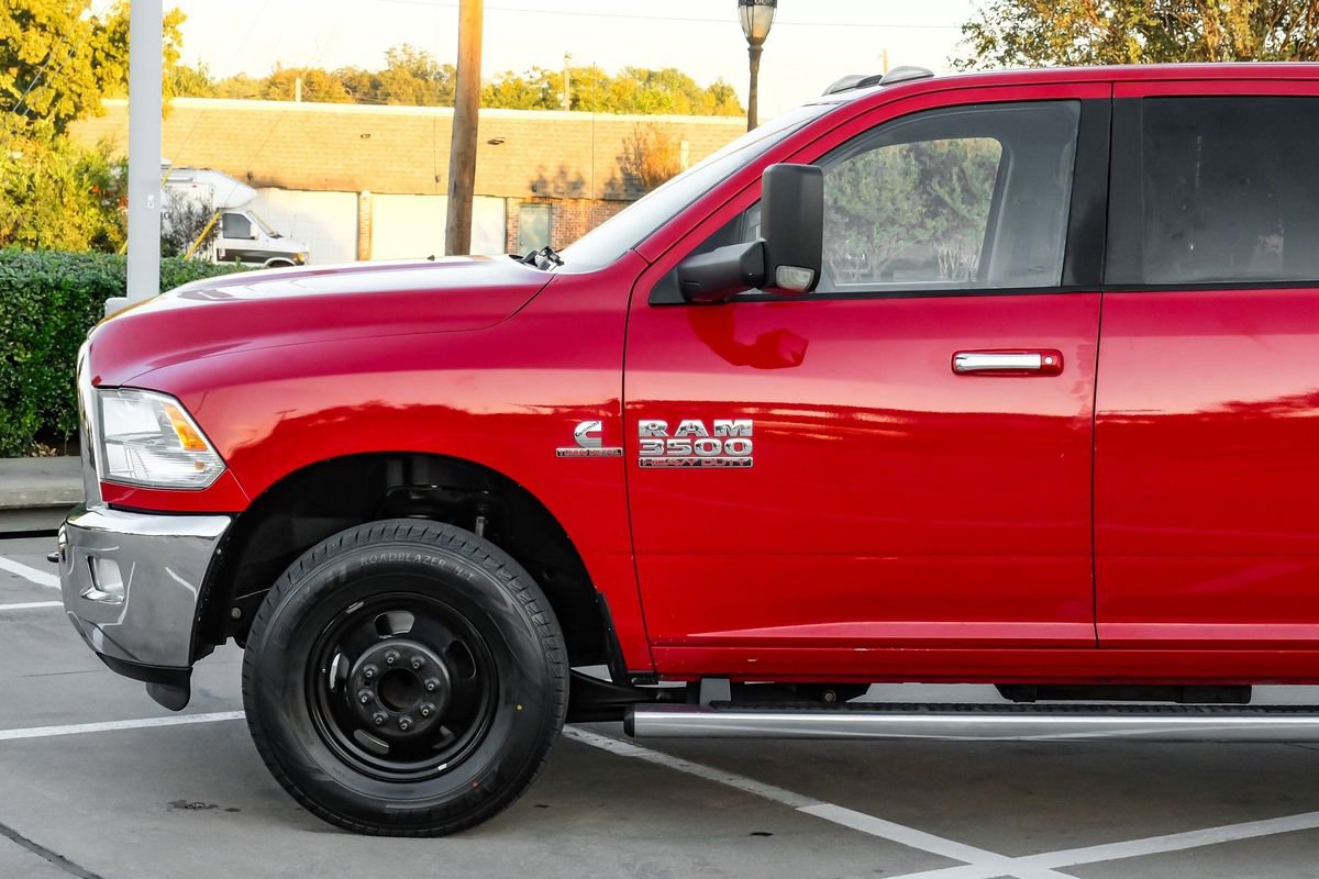 Used 2016 RAM 3500 SLT w/ Cold Weather Group image 11