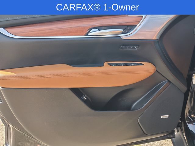 Certified 2024 Cadillac XT5 Premium Luxury w/ Technology Package AWD/4WD image 9